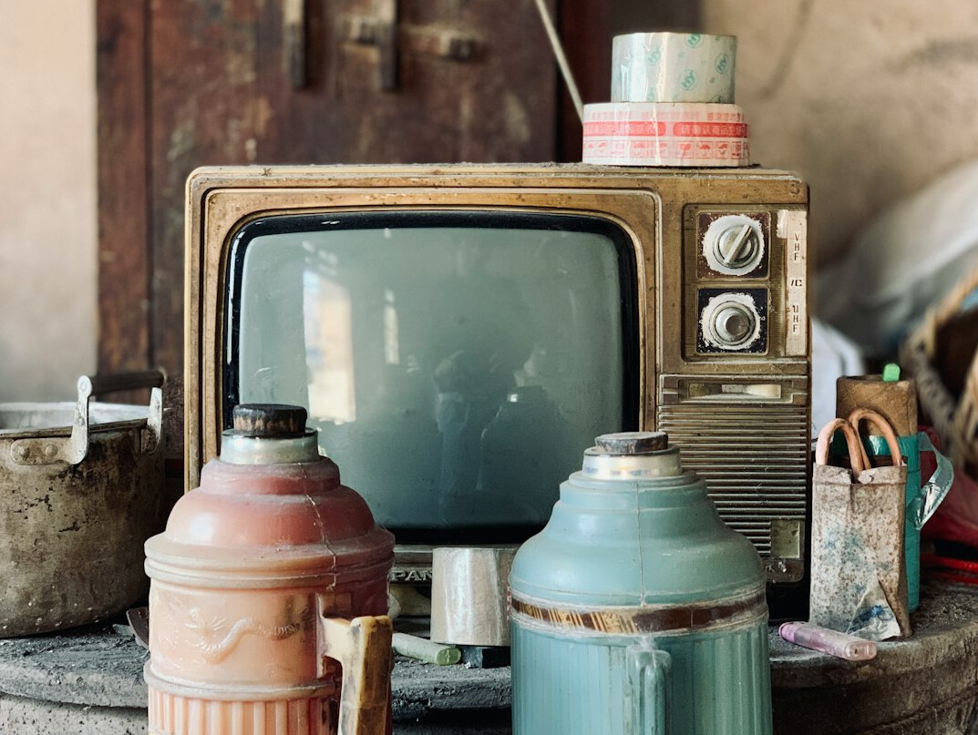 family watching old tv